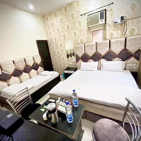 Swaran Hotel อัมริตสา ภายนอก รูปภาพ