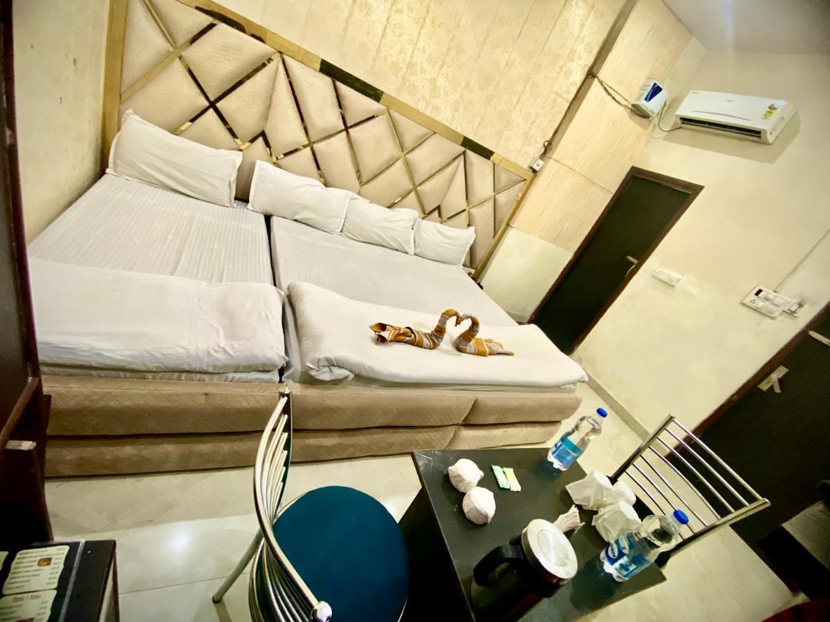 Swaran Hotel อัมริตสา ภายนอก รูปภาพ