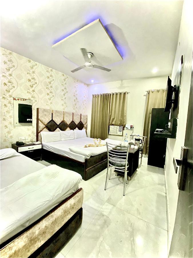 Swaran Hotel อัมริตสา ภายนอก รูปภาพ